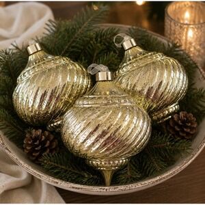 NWT Set of 3 Gold Mercury Glass Finish Shatter Resist Finial Ornaments‎ 6" F/W